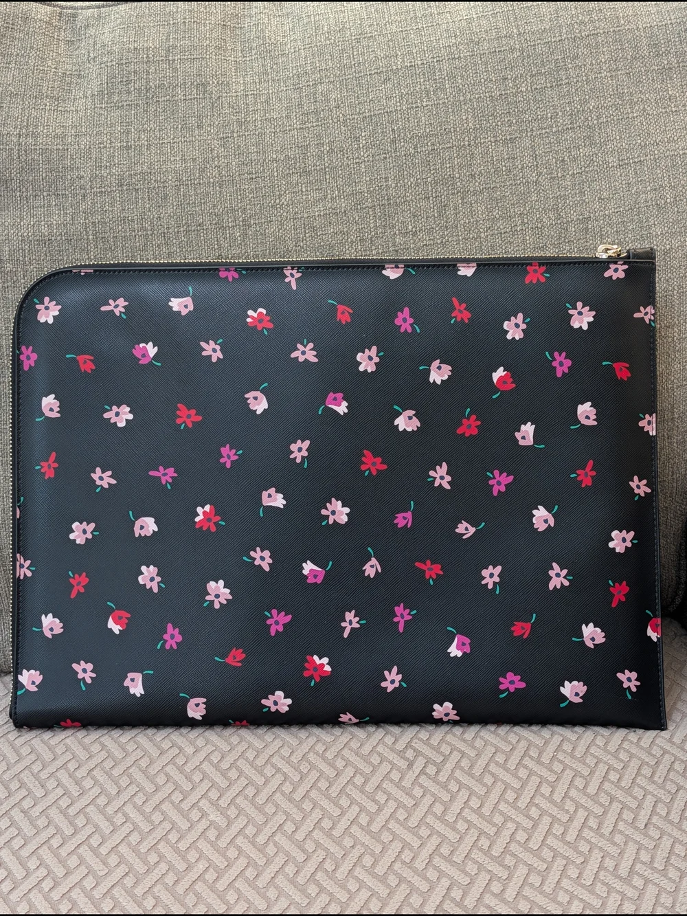 Kate Spade Staci Ditsy Buds Universal Laptop Bag NWOT